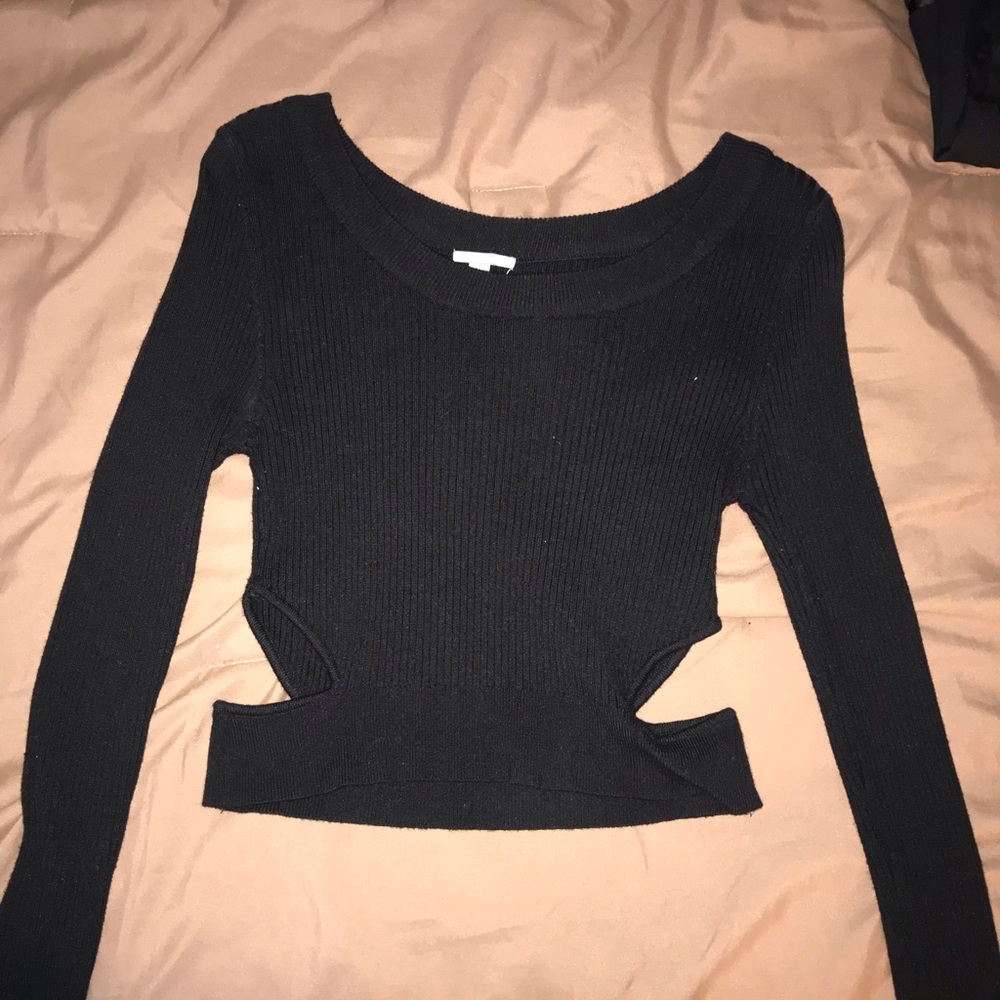 Cropped sweater